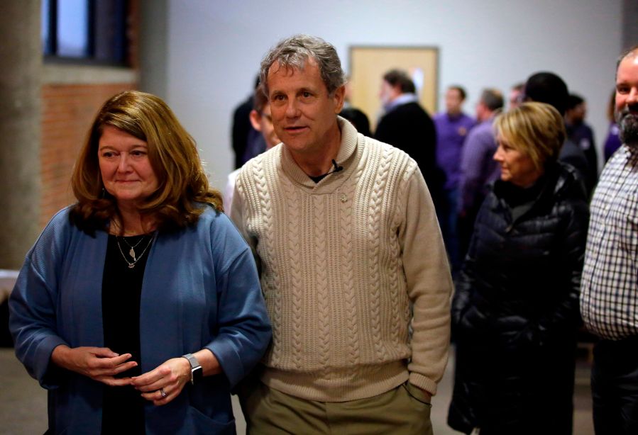 Sherrod Brown and wife Connie Schultz move out of Cleveland: Where does Sherrod Brown live?